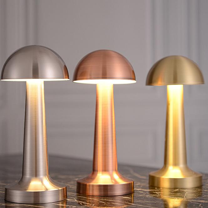 Stolna svjetiljka Isa 49019 gold USB LB1