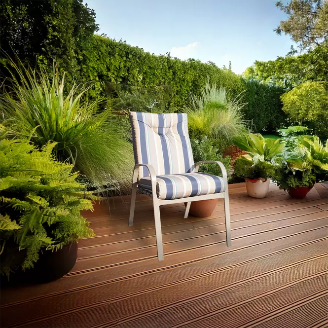 Vrtna stolica s jastukom