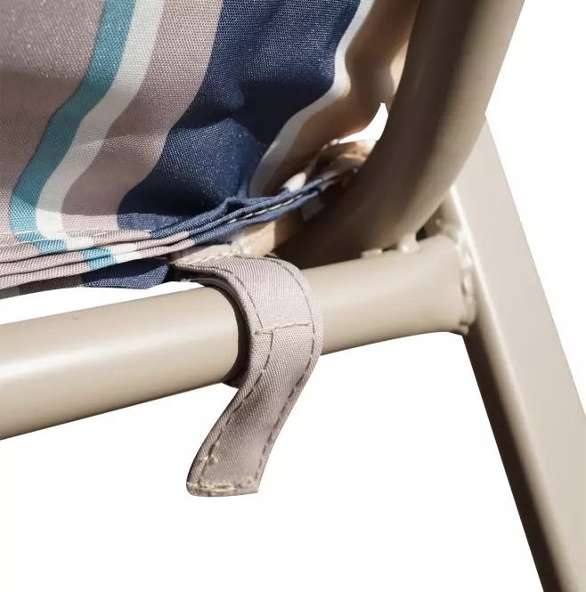 Vrtna stolica s jastukom