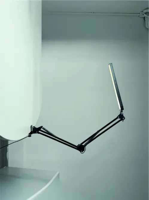 STOLNA LAMPA REGULUS BLACK CCT 12W DIM KLIPS LB1