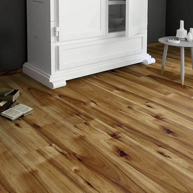 Laminat Hickory Bravo 8mm AC4 80070